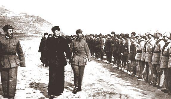 Mao Zedong, Zhu De, Long March