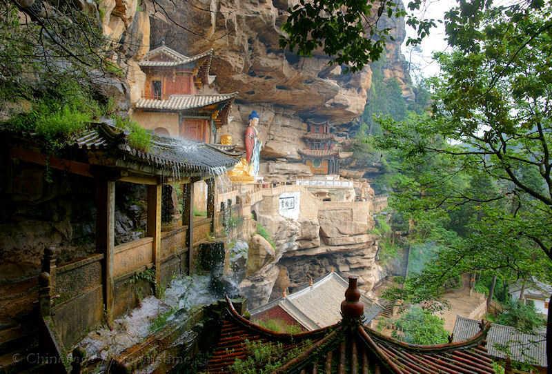 Tang dynasty, Yunnan, temple, mountains